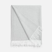 17851.11&nbsp;1490&nbsp;Плед «Гирвас», светло-серый&nbsp;275184